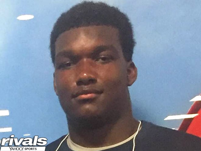 Cordova (Tenn.) three-star tackle Jerome Carvin is hearing often from Notre Dame and linebackers coach Mike Elston.