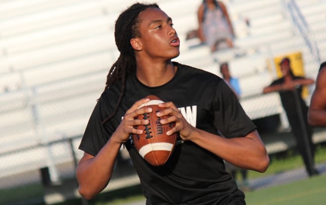 Jabari Johnson gets his first start at quarterback for Norview, which hosts Northeastern