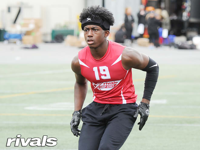 Zion Branch is a highly-coveted 2022 safety from Las Vegas, Nev.