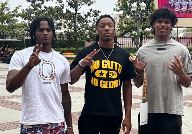 Top-ranked safeties Trey McNutt (left), Hylton Stubbs (middle) and Jonah Williams on their USC official visit this weekend.