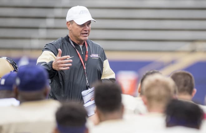 James Madison coach Mike Houston (shown earlier this season) and the Dukes host Richmond on Saturday in Harrisonburg.