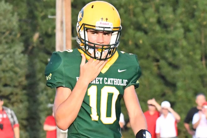 Brimming with talent, junior QB Heinrich Haarberg (10) and the rest of the Stars are ready to make a splash in 2019.