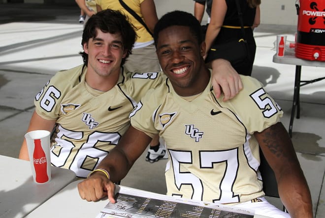 Cody Ralston (left) and another linebacker from Georgia, Troy Gray.