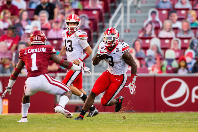 Zamir White runs the ball during Georgia's win over Arkansas in 2020. (UGA Sports Communications)