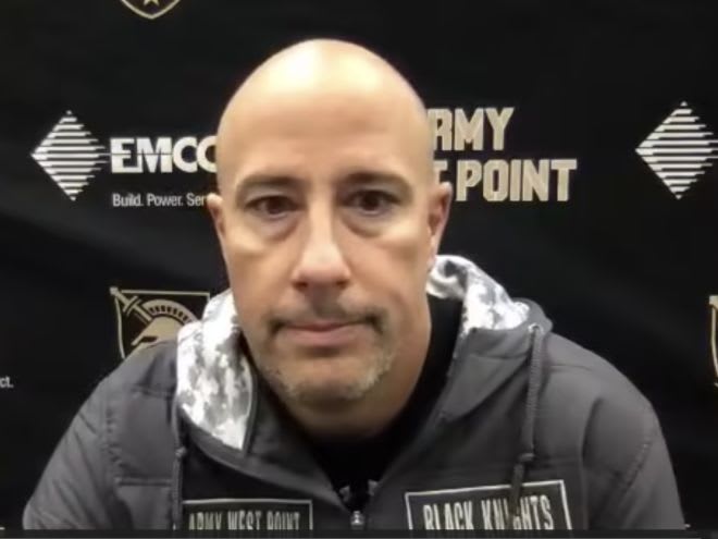 Army Offensive Coordinator Brent Davis