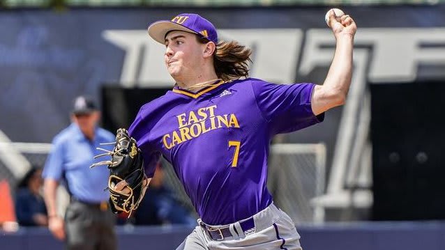 Arkansas Lands Commitment From East Carolina Transfer Pitcher Zach Root