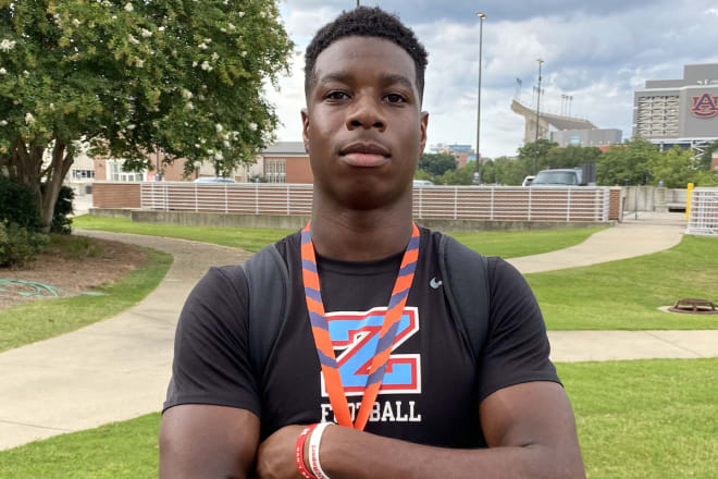 Ashley Williams Jr. is Auburn's sixth commitment in the Tigers' 2023 class.