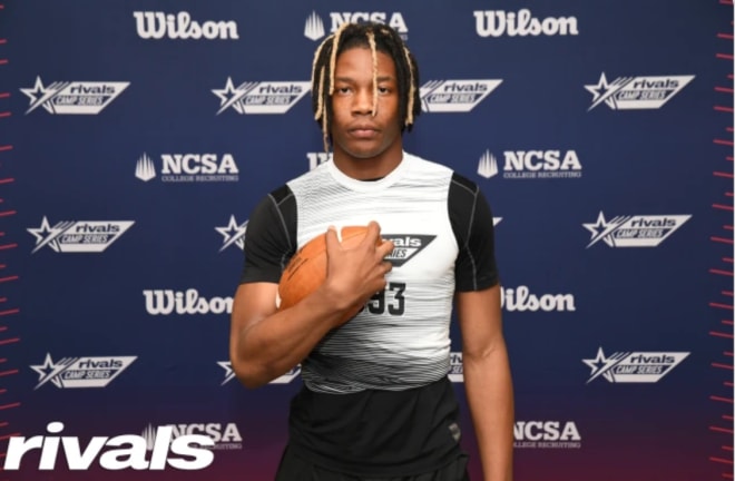 2026 three-star wide receiver Ryan Mosley holds a Tennessee offer.