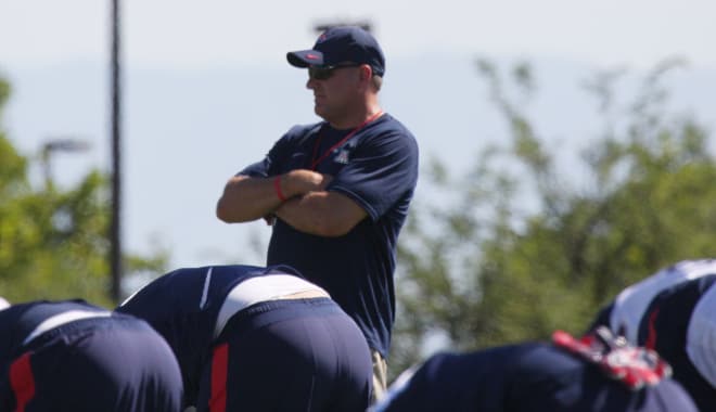 Rich Rodriguez added a junior college piece to his 2017 class Sunday night