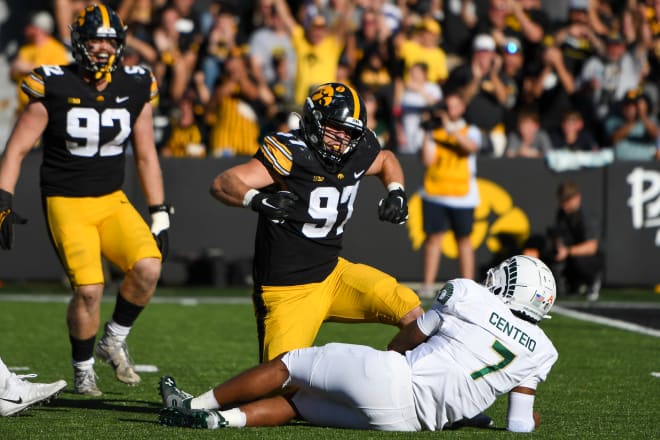 NFL Draft Profile: Zach VanValkenburg, Defensive End, Iowa