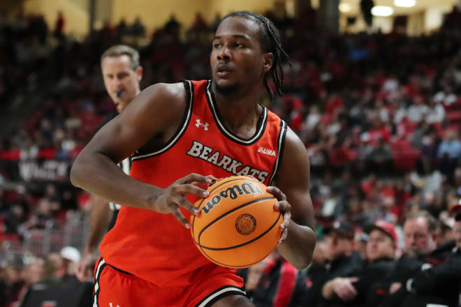 Sam Houston Bearkats guard Davon Barnes (2) works the ball in the first half against the Texas Tech Red Raiders at United Supermarkets Arena. Mandatory Credit: Michael C. Johnson-USA TODAY Sports