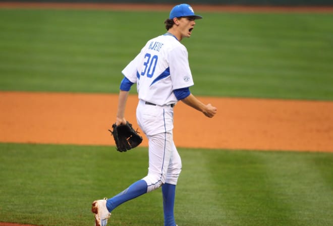 Sean Hjelle returns after winning SEC Pitcher of the Year (UK Athletics)