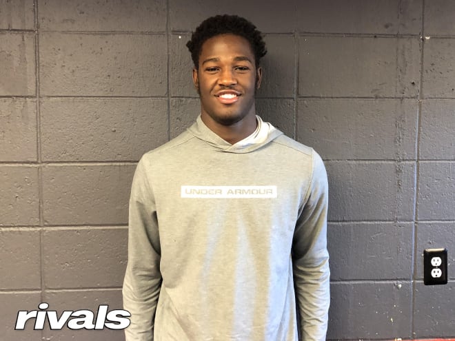 2022 Georgia outside linebacker target Enai White