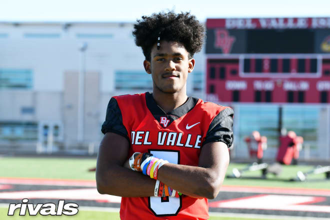 Class of 2022 Texas wide receiver Caleb Burton added an offer from the Fighting Irish in May.