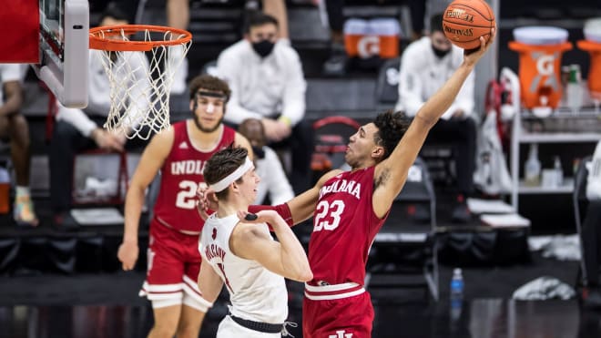 Trayce Jackson-Davis and Mike Woodson among the top reasons to be excited for college basketball this year. (IU Athletics)