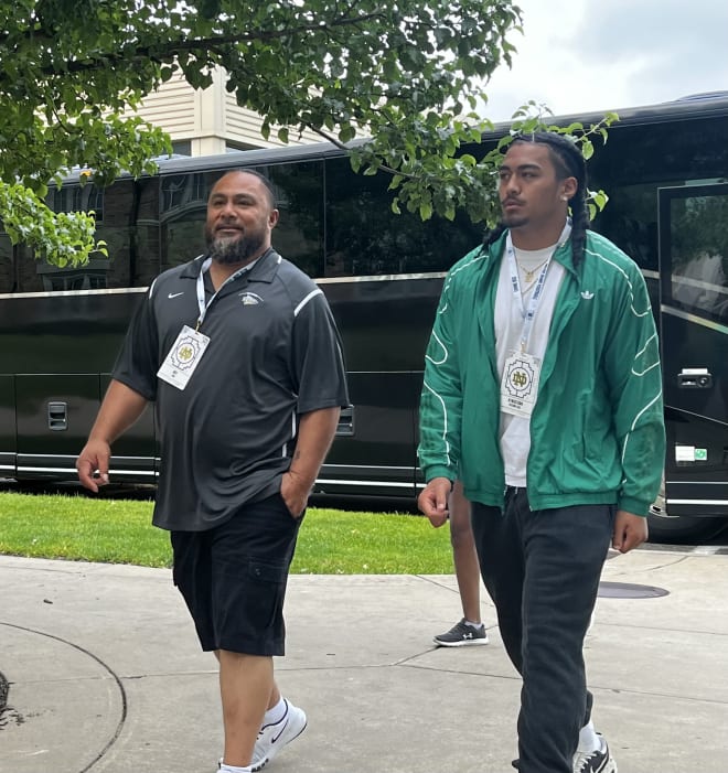 Notre Dame hosted 2024 linebacker target Kyngstonn Viliamu-Asa on his official visit last weekend. The Irish are in his final three with Ohio State and USC. 