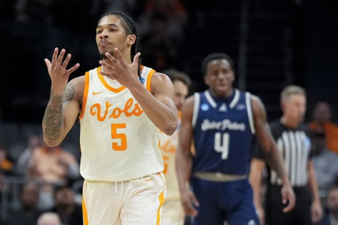 Tennessee guard Zakai Zeigler celebrates after scoring against Saint Peter's during the second half of a first-round college basketball game in the NCAA Tournament, Thursday, March 21, 2024, in Charlotte, N.C. (AP Photo/Chris Carlson)