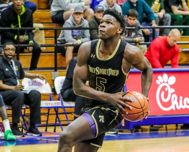 Hoophall Classic Fivestar Anthony Edwards previews visits