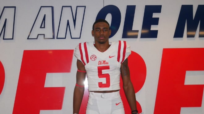 Miles Battle becomes the fourth recruit from the Jan. 26th official visitor list to commit to Ole Miss.