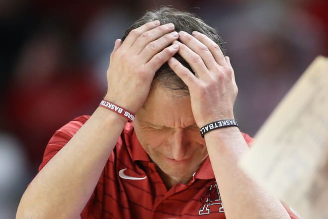 Can Arkansas recover from its 0-2 start in SEC play?