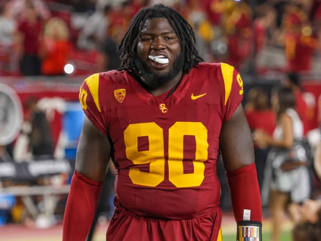 PFF grades, snap counts and snaps for USC's defense through three