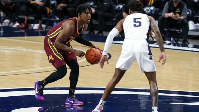 Marcus Carr reaches 1,000 career points on Wednesday night (Photo: GopherSports.com)