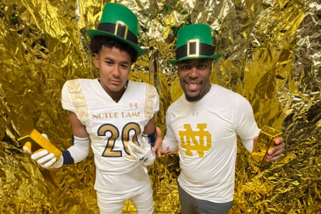 Three-star cornerback Cree Thomas, the No. 1 player in Arizona for the 2025 recruiting class, visited Notre Dame in the spring. The Irish were the first program to contact Thomas on Tuesday when the open period began.