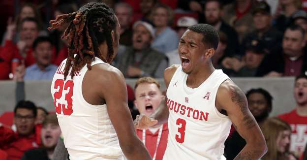 Armoni Brooks, Cedrick Alley and Houston made easy work of ECU in a 94-50 win Wednesday night.