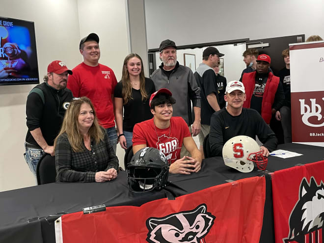 Wisconsin defensive line signee Isaac Hamm celebrating his decision to become a Badger.