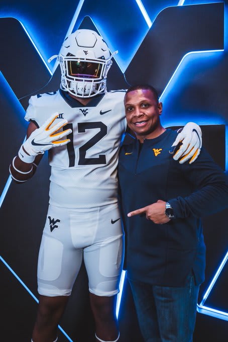 Lyons spent time with the West Virginia coaching staff on his visit to campus.