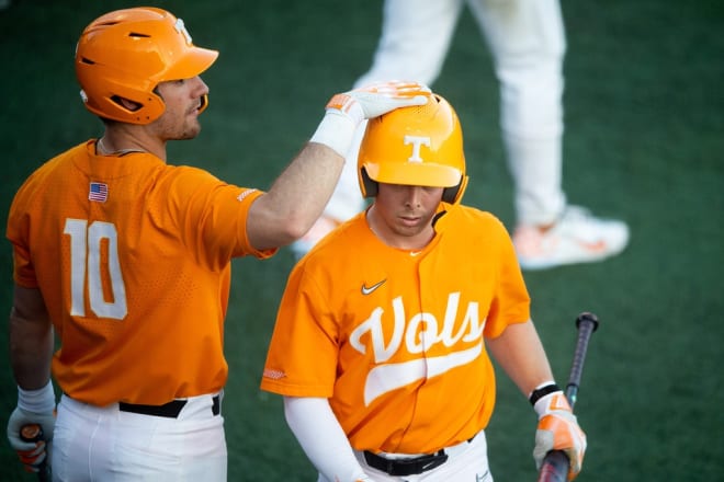 Tennessee loses first series of season to Kentucky - VolReport