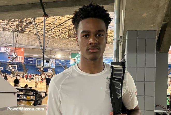 Indiana is set to host 2025 elite in-state guard Jalen Haralson this summer. 