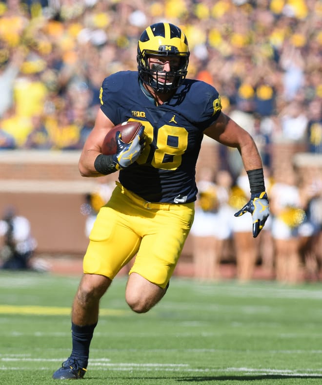 Jake Butt finished his Michigan career with 11 receiving touchdowns, the second most touchdown receptions by a tight end in school history.