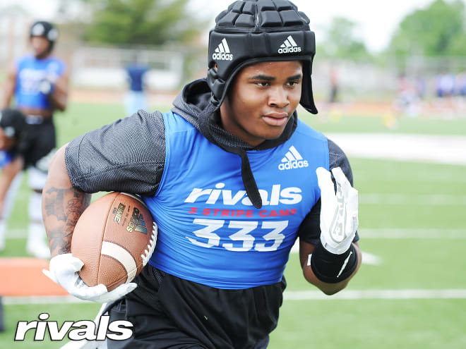 St. Louis (MO) Cardinal Ritter RB Bill Jackson committed to Tulsa on May 14, 2020.