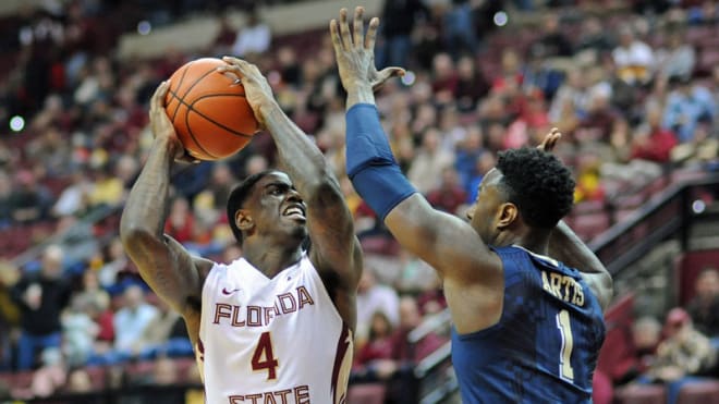 Dwayne Bacon carried FSU in the first half with 15 points against Clemson.