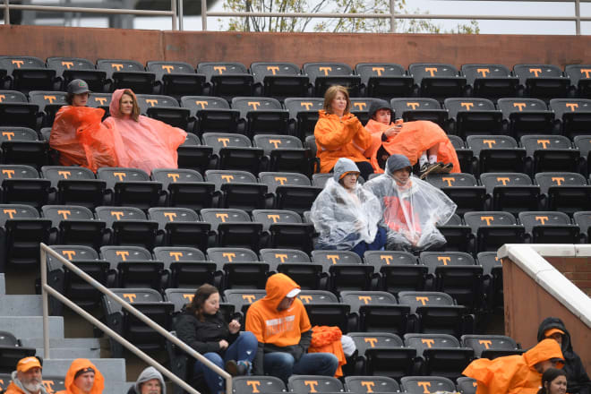 Tennessee fans sit in the rain during an NCAA college baseball game against Florida on Saturday, April 8, 2023 in Lindsey Nelson Stadium, Saturday, April 8, 2023. Tennessee defeated Florida.