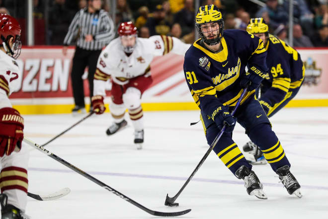 Report: Frank Nazar To Sign With Chicago Blackhawks, Departs Michigan ...