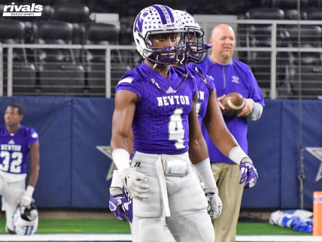Darwin Barlow is one of Texas' top uncommitted running backs heading into this fall.