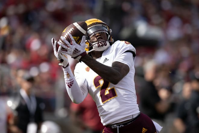 Arizona State Sun Devils wide receiver Elijhah Badger (2) catches a pass against the Stanford Cardinal at Stanford Stadium. Photo |  D. Ross Cameron-USA TODAY Sports