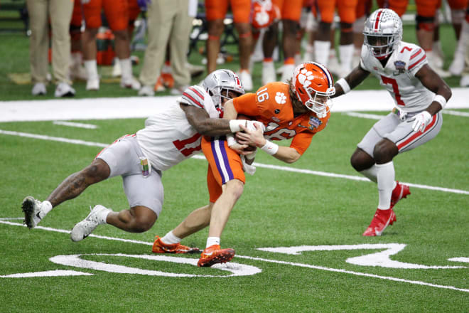 Ohio State defensive end Tyreke Smith (Getty Images)