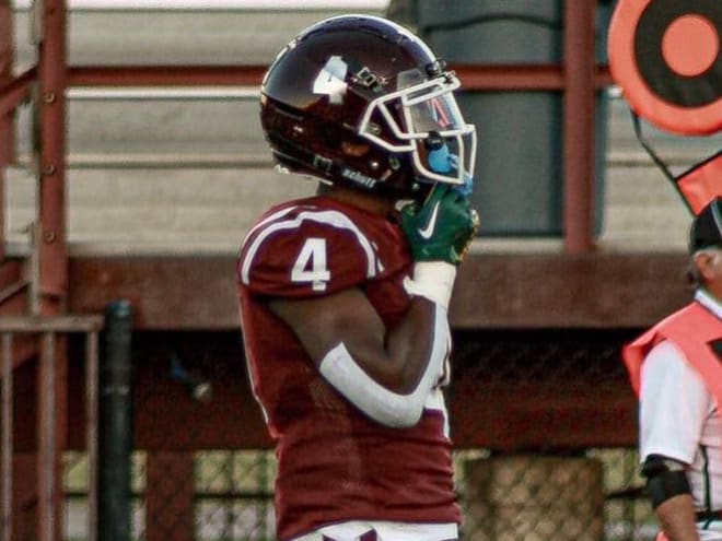 Tennessee has offered 2025 Red Oax (Tex.) wide receiver Taz Williams Jr. 