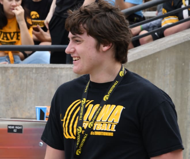 In-state offensive lineman Taylor Fox will make his second visit in as many weeks Saturday.
