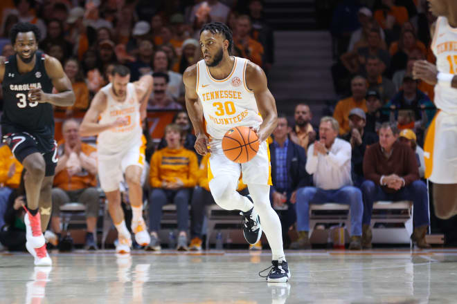 Tennessee guard Josiah-Jordan James (25) paced the Vols with 18 points in their 85-45 win over South Carolina.
