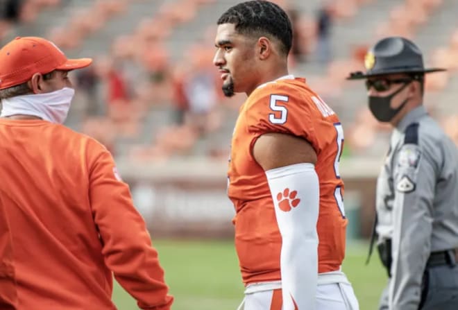 Clemson Tigers football quarterback D.J. Uiagalelei