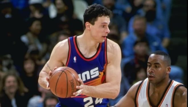 Former NC State Wolfpack basketball forward Tom Gugliotta played for the Phoenix Suns.