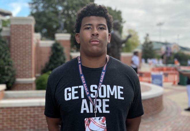 Brayden Jacobs visited Auburn for the Tigers' game against UMass.