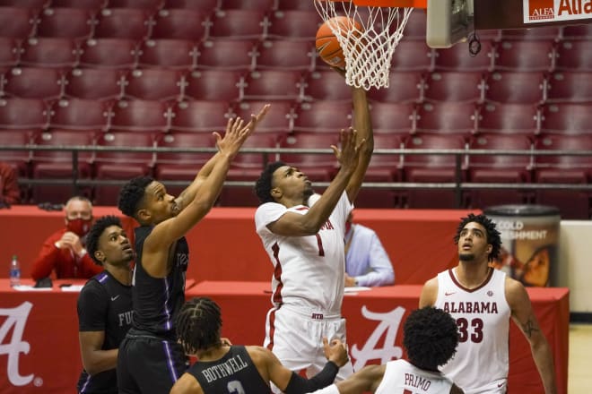 Alabama Crimson Tide forward Herbert Jones (1) shoots against the Furman Paladins during the second half at Coleman Coliseum. Photo | Imagn