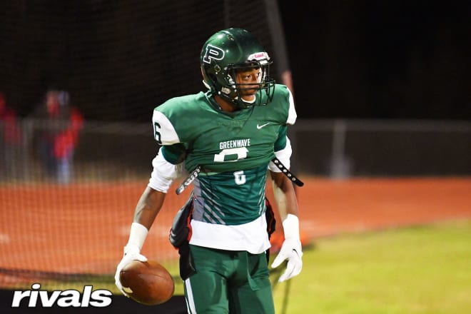 Notre Dame Fighting Irish football recruiting wide receiver commit Amorion Walker
