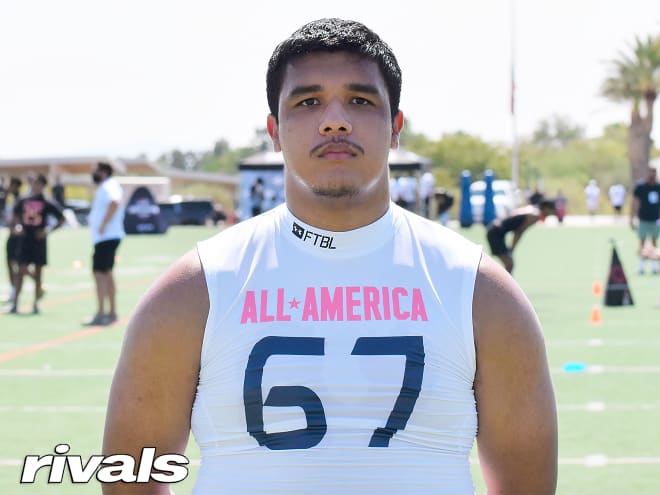 2022 OL Dylan Lopez