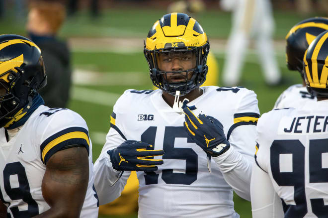 Michigan Wolverines football defensive tackle Chris Hinton will be one of the rocks of the interior line this year.